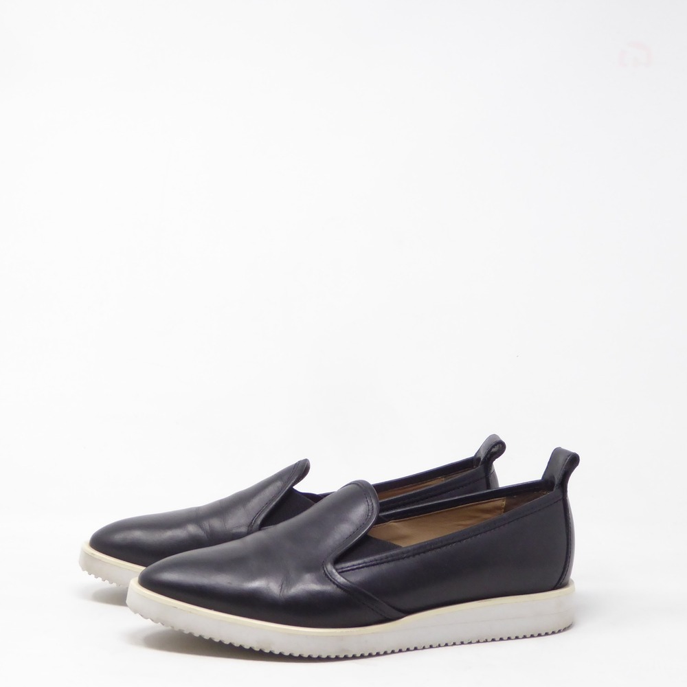 Everlane Womens The Street Shoe Sneakers Black Leather Slip On Pointed Toe 7.5